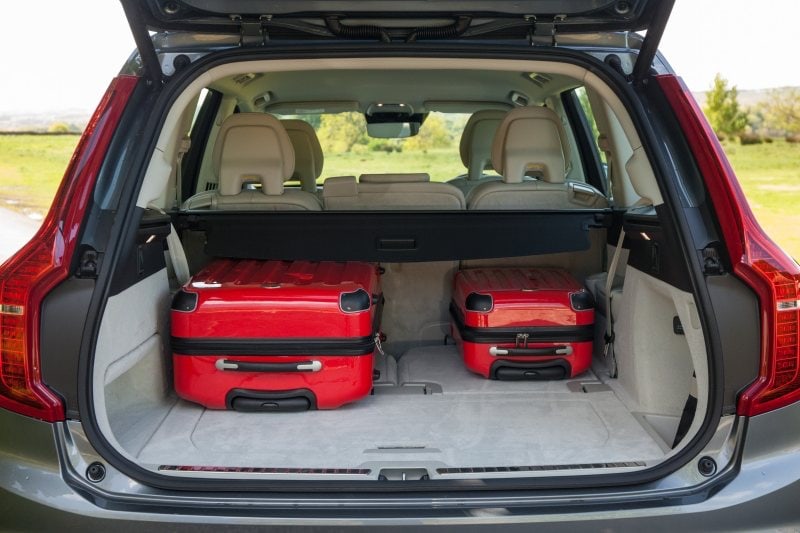 PD Road test Volvo XC90 boot 800