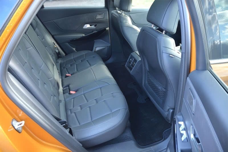 PD website road test DS7 Crossback rear seat