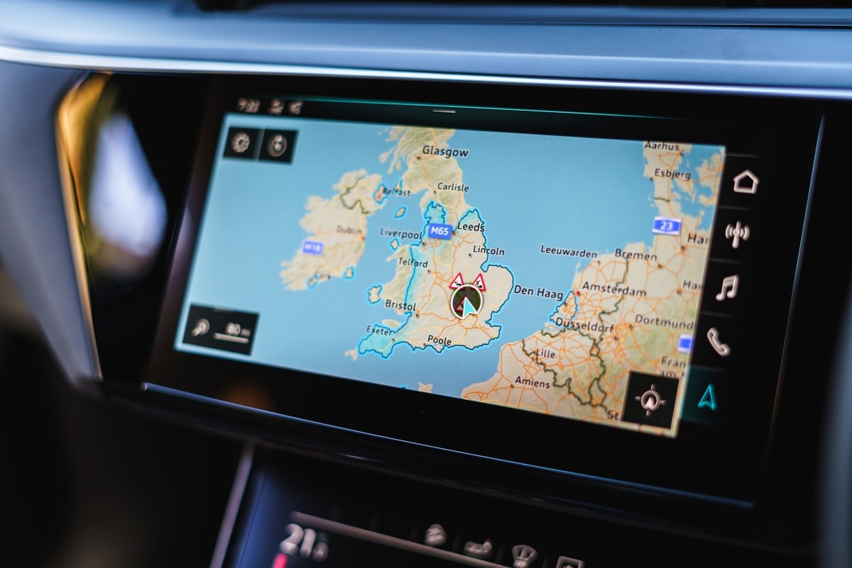 Audi e-tron satnav