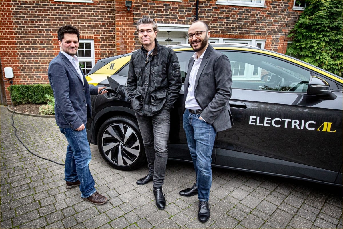 Addison Lee to offer off-road charge points to drivers who cannot charge  EVs at home - Professional Driver Magazine