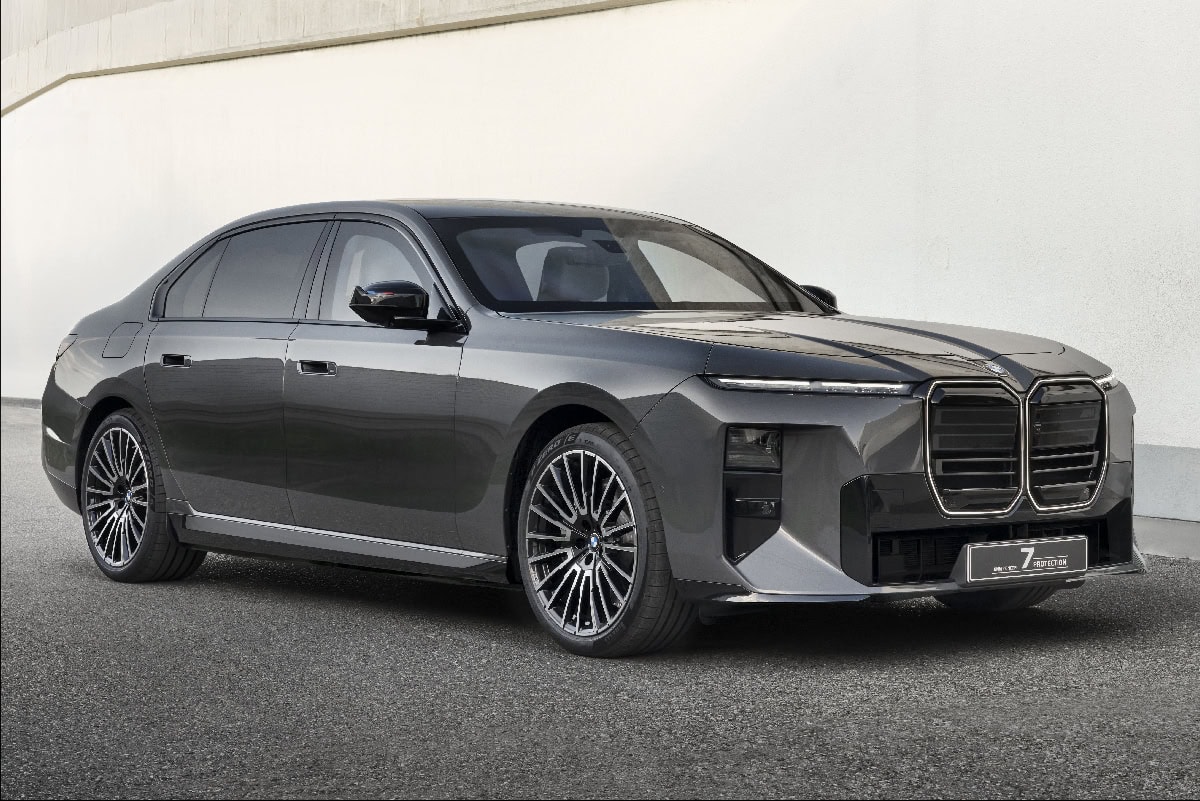 BMW reveals gun-proof Concept 7 Protection without full armour for lower security risks - Professional Driver Magazine